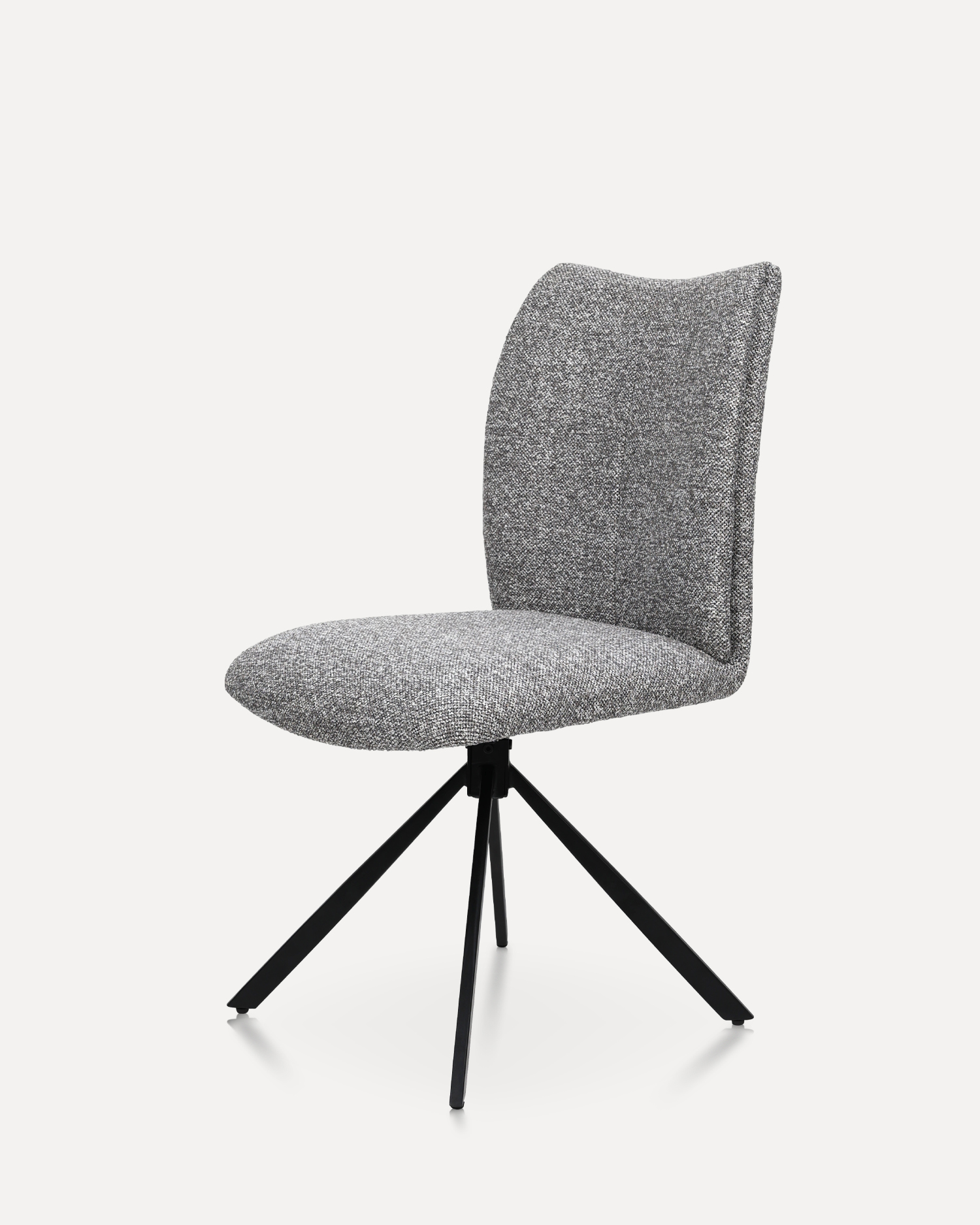 ミニマリストのスイベルダイニングチェア