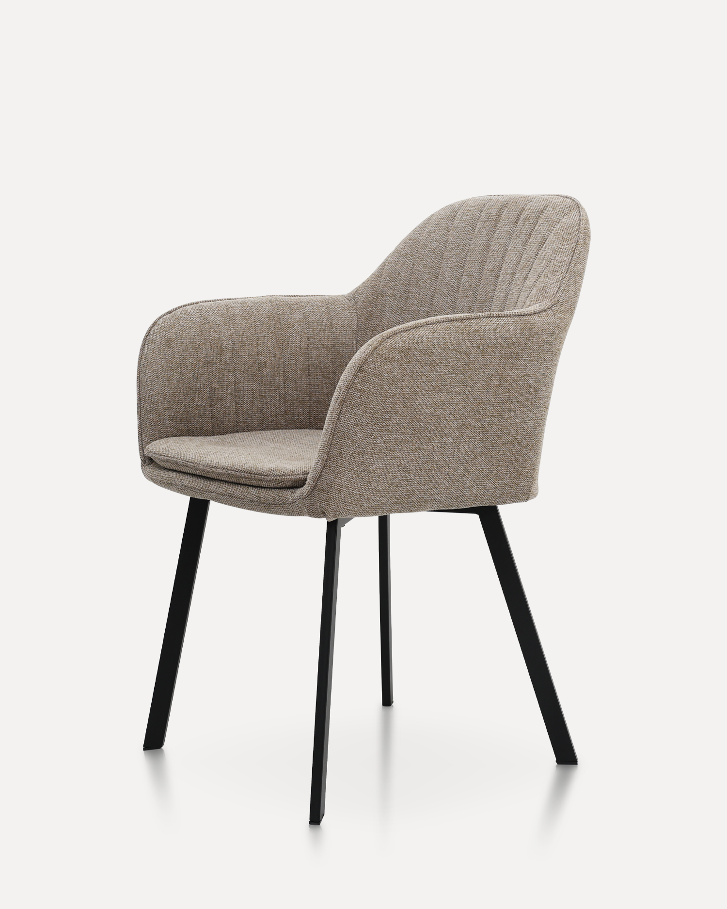 エレガントな生地のダイニングチェア