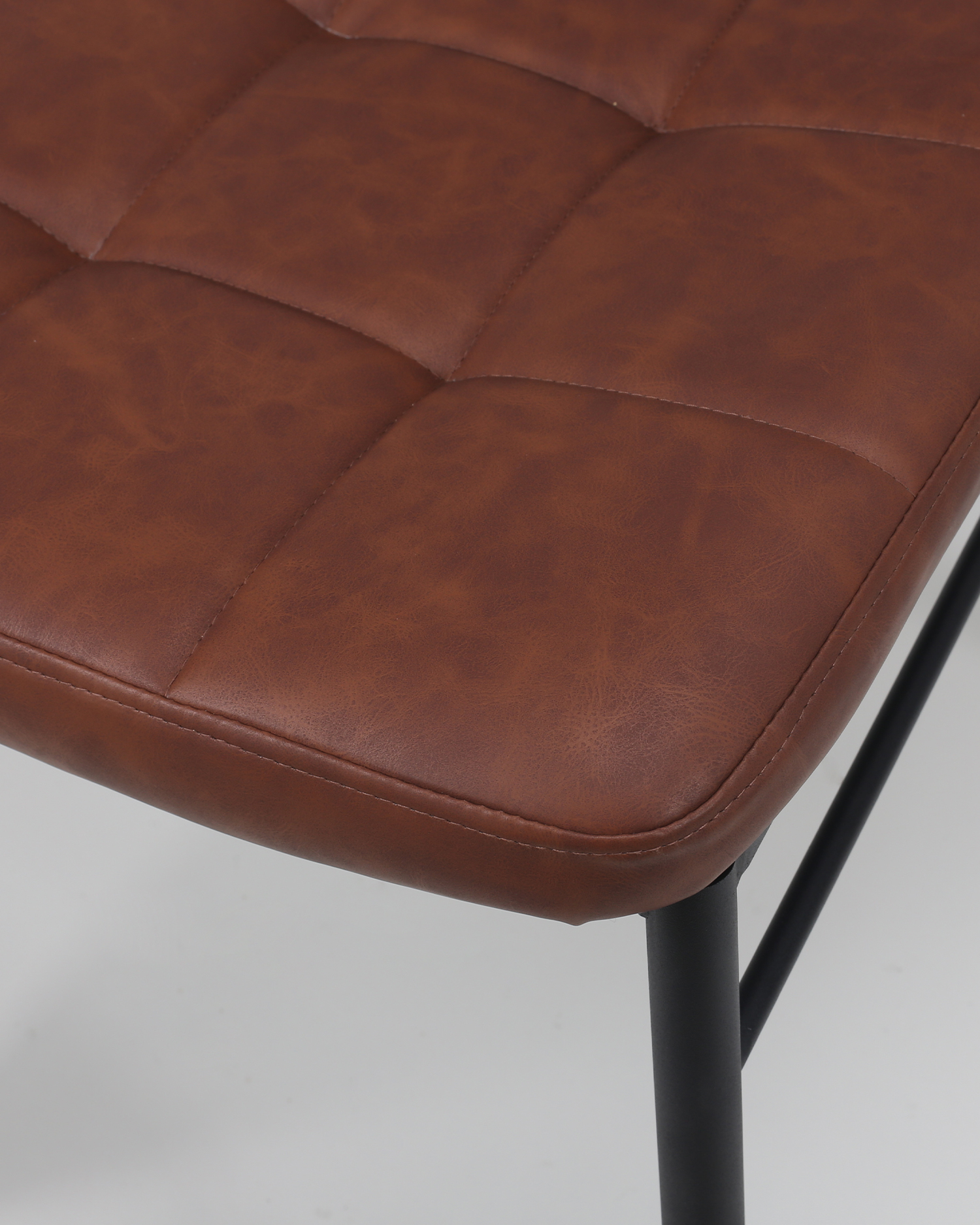 クッキー型のダイニングチェア クッキー型のダイニングチェア