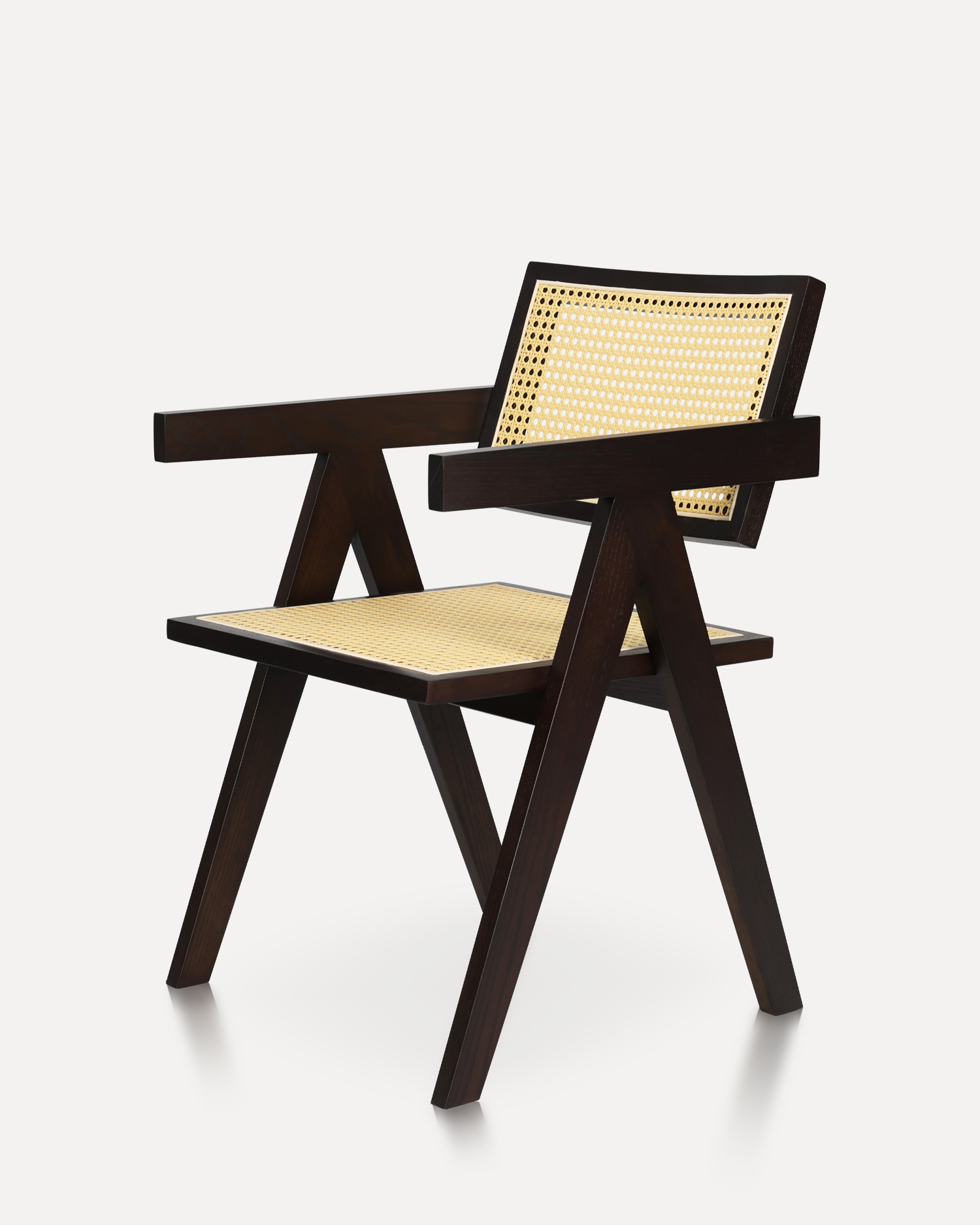 ミニマリストのラタンの木製ダイニングチェア