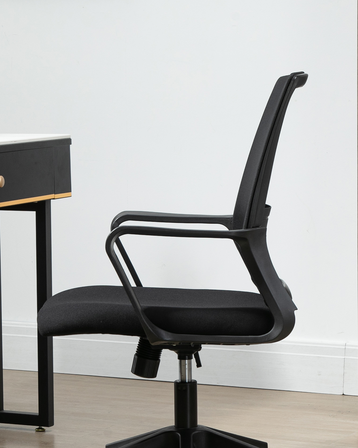 滑らかな曲線回転椅子 滑らかな曲線回転椅子